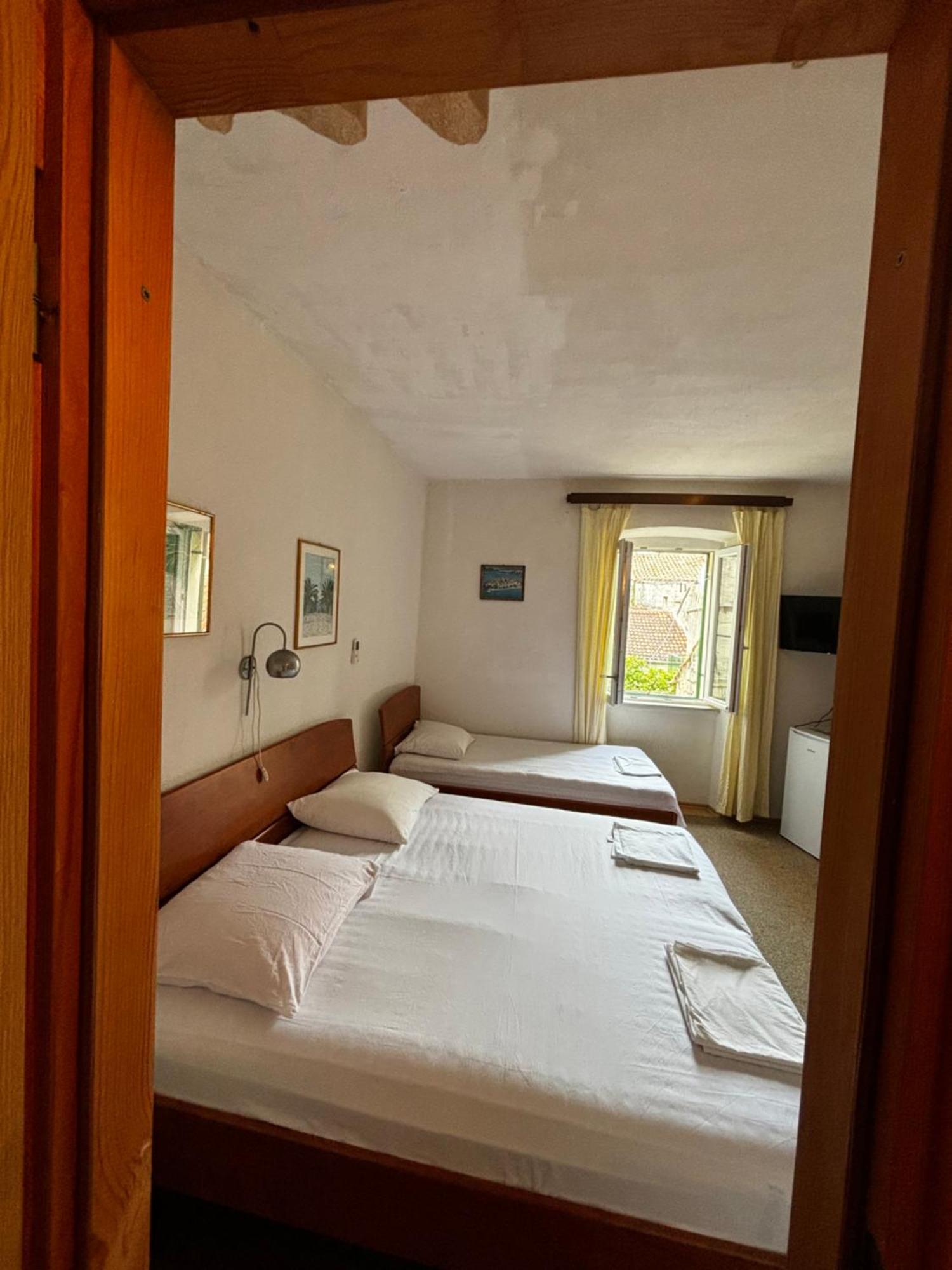 Accommodation Old Town Vitaic 코츌라 외부 사진