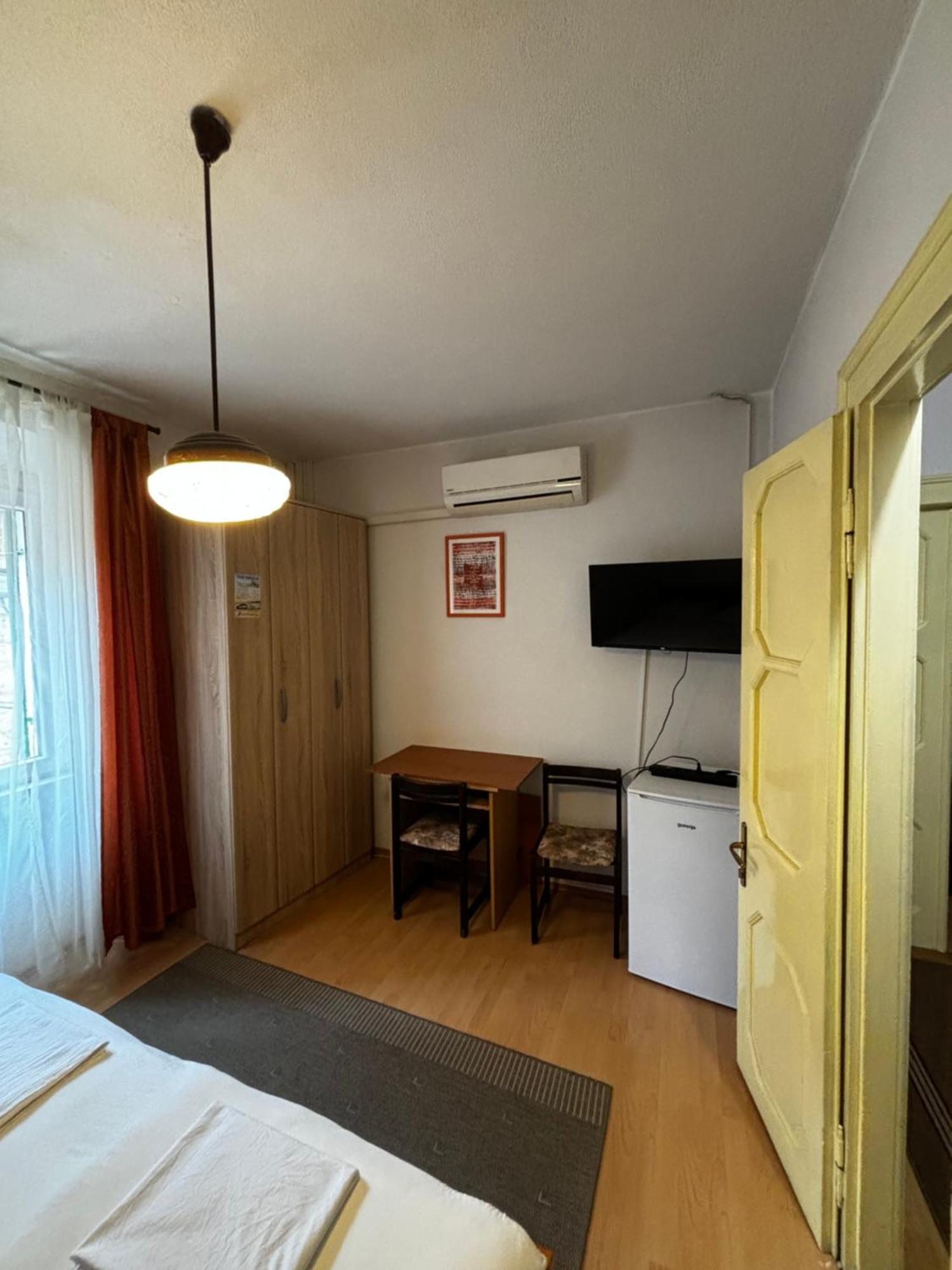 Accommodation Old Town Vitaic 코츌라 외부 사진