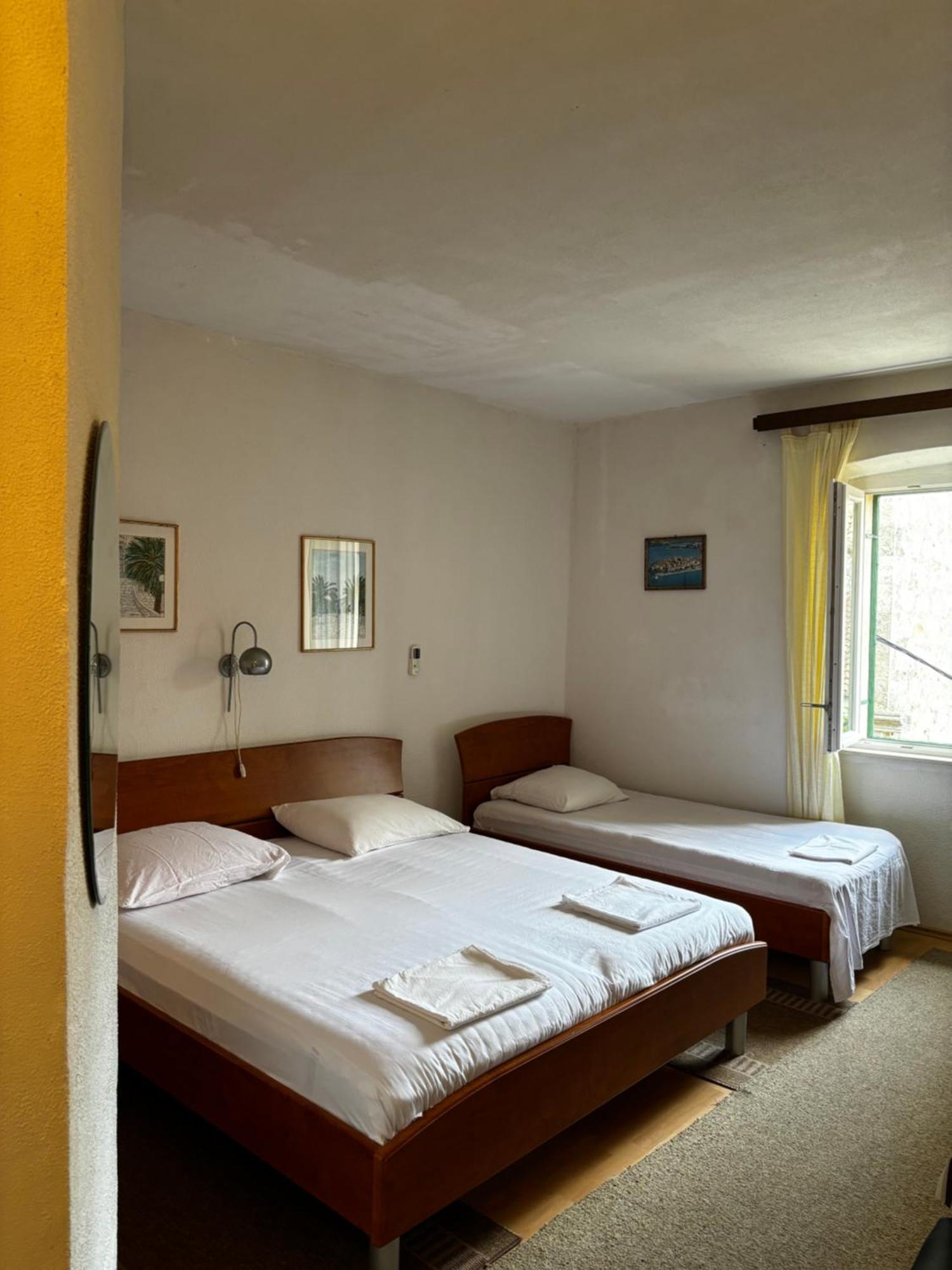 Accommodation Old Town Vitaic 코츌라 외부 사진