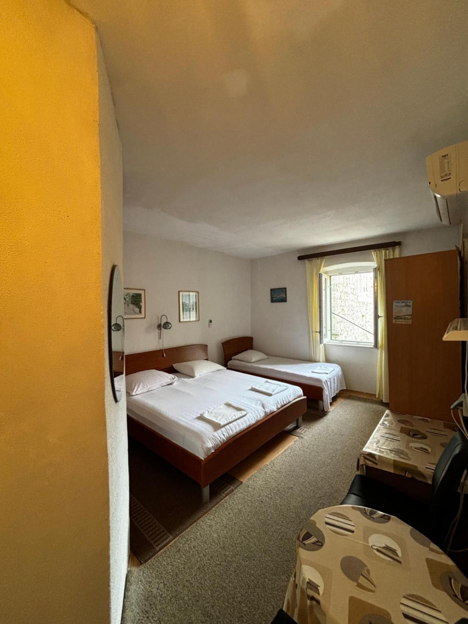 Accommodation Old Town Vitaic 코츌라 외부 사진