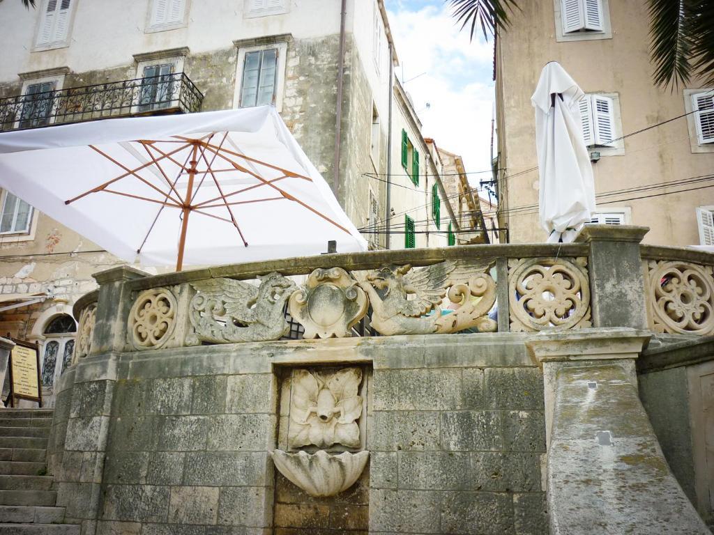 Accommodation Old Town Vitaic 코츌라 외부 사진